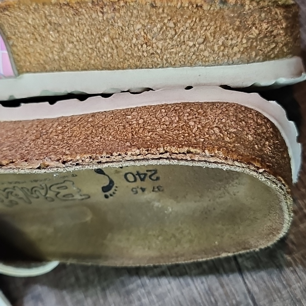 Birkenstock Pink and White Checkered Sandals - Picture 9 of 11